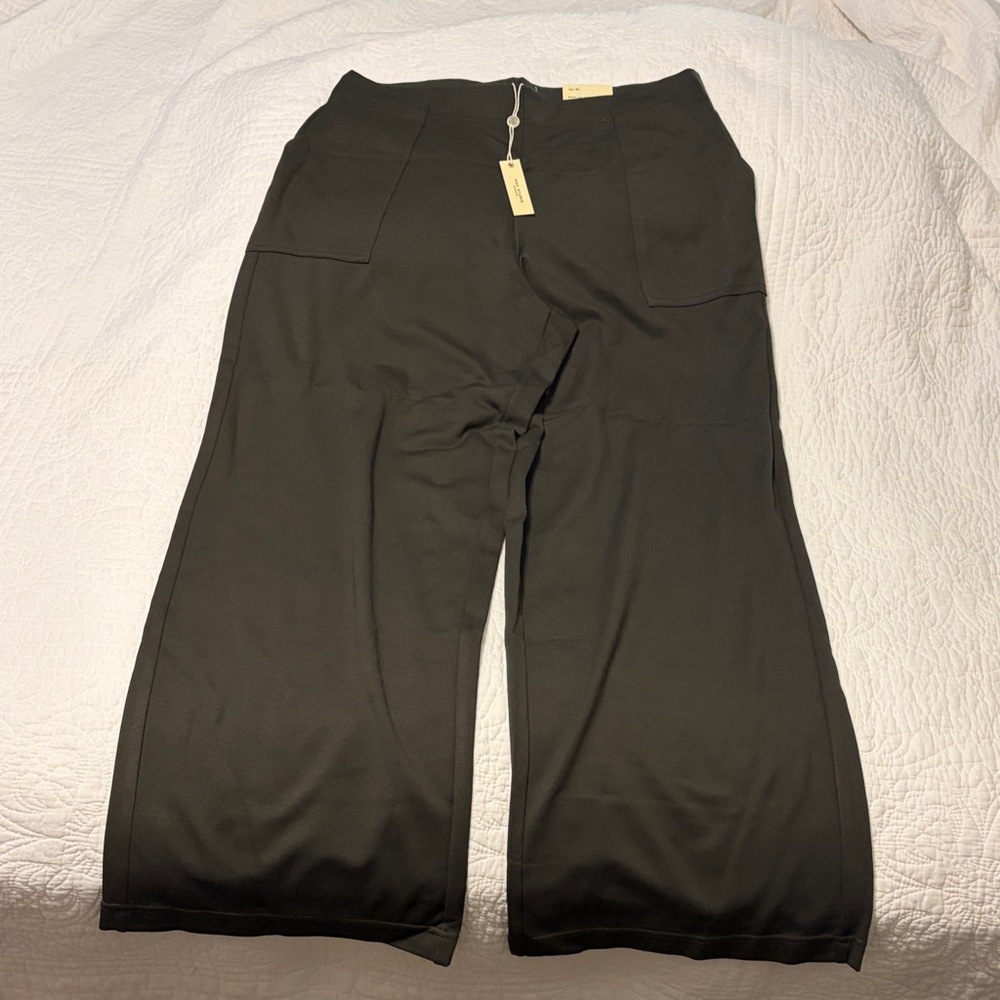 Max Studio Dark Wide-Leg Trousers